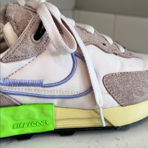 Nike Wmn’s Fontanka Waffle Pink Oxford Ghost Green Colorway Sneakers - Size US 7 - Picture 10 of 16